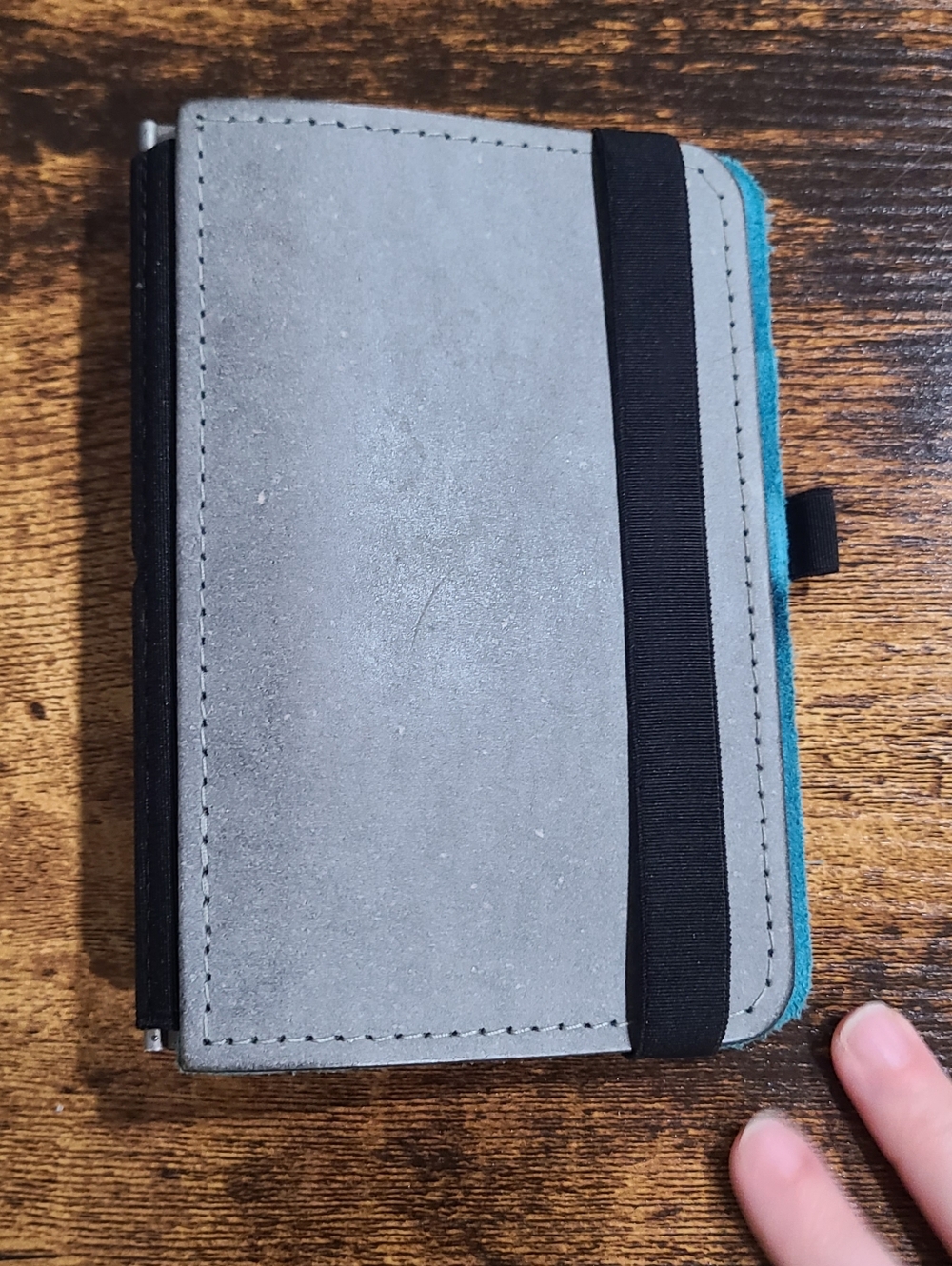 Roterfaden Tashenbegleiter A6 Notebook In Grey Smooth Leather and Teal Suede